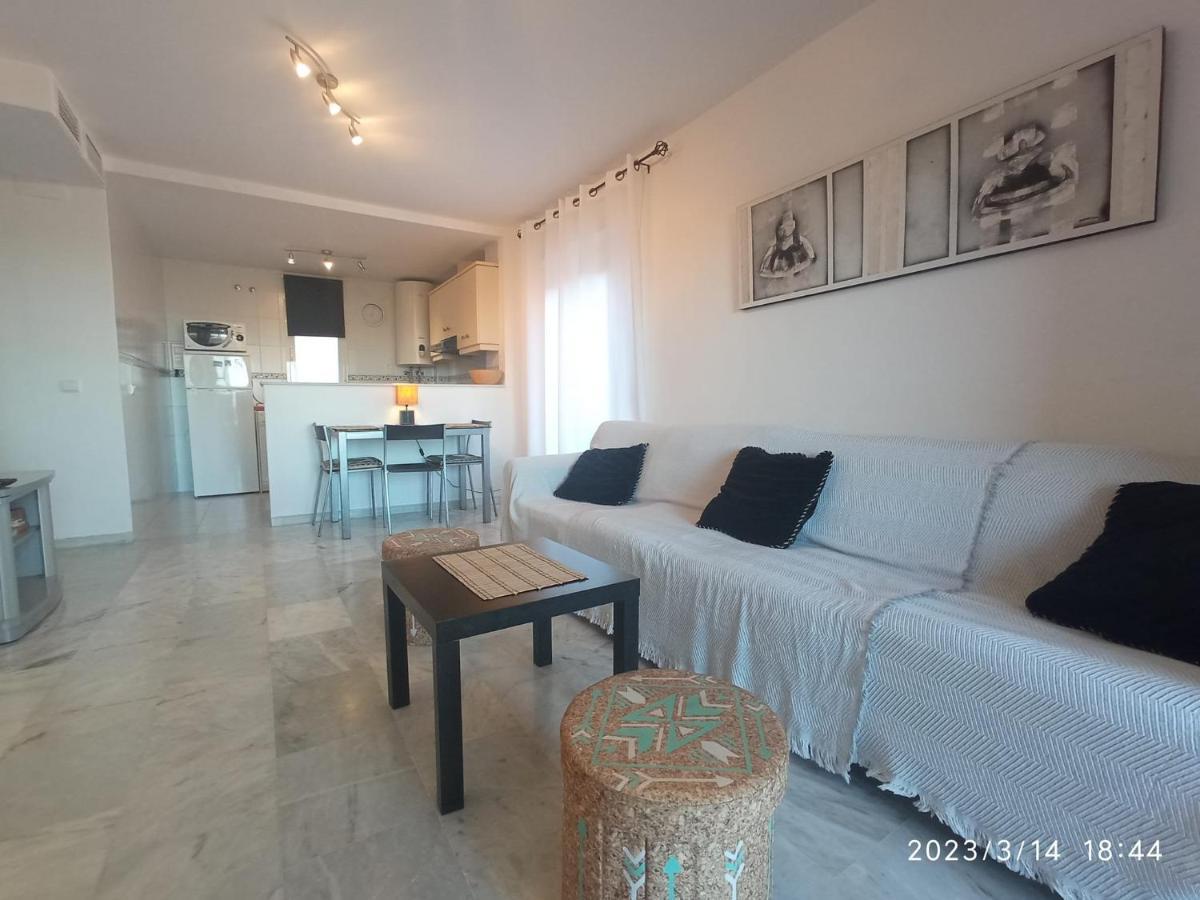 Apartamentos Los Hidalgo Golf Manilva Exteriör bild