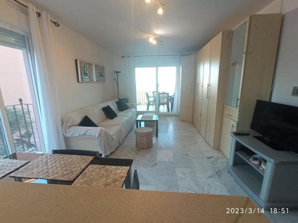 Apartamentos Los Hidalgo Golf Manilva Exteriör bild