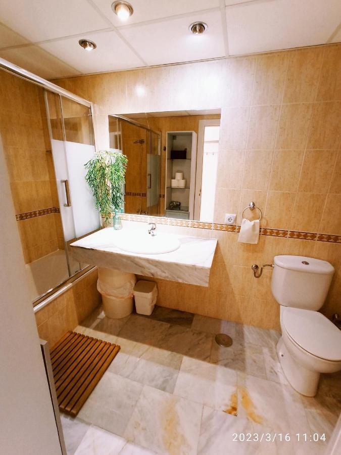 Apartamentos Los Hidalgo Golf Manilva Exteriör bild