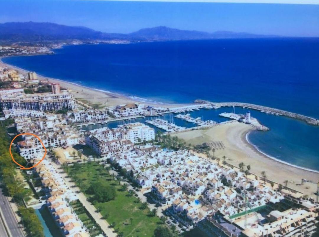 Apartamentos Los Hidalgo Golf Manilva Exteriör bild