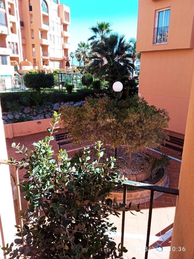 Apartamentos Los Hidalgo Golf Manilva Exteriör bild
